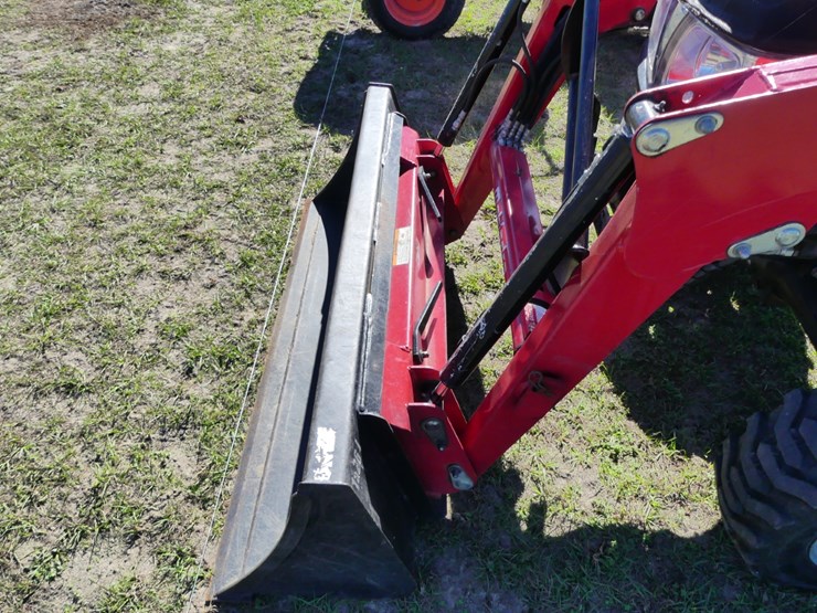 2017-mahindra-1526-image-9