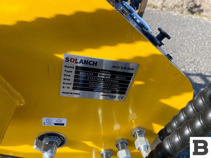 2025-sdlanch-sdll60-mini-skid-steer-loader-image-17