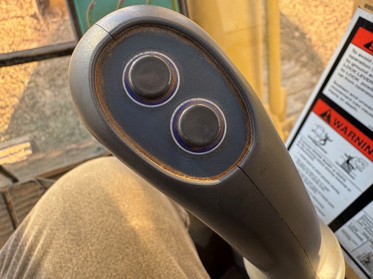 komatsu-pc270-lc-8-image-68