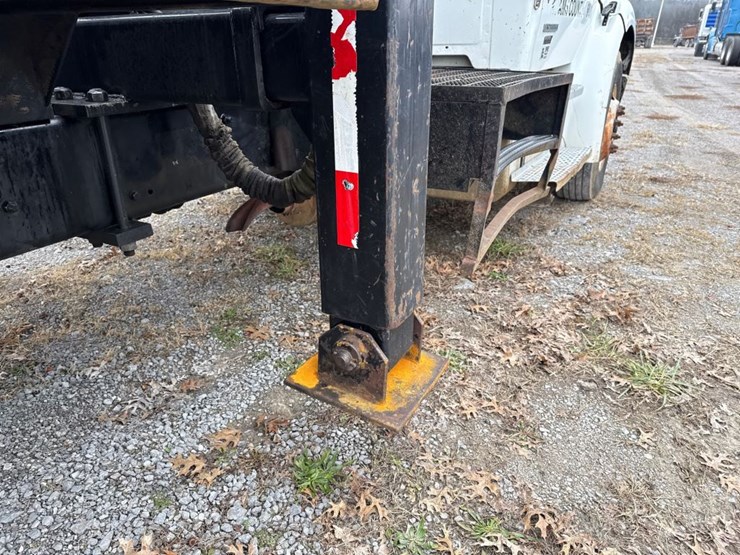 #30694-•-2008-sterling-litter/debris-truck-image-21