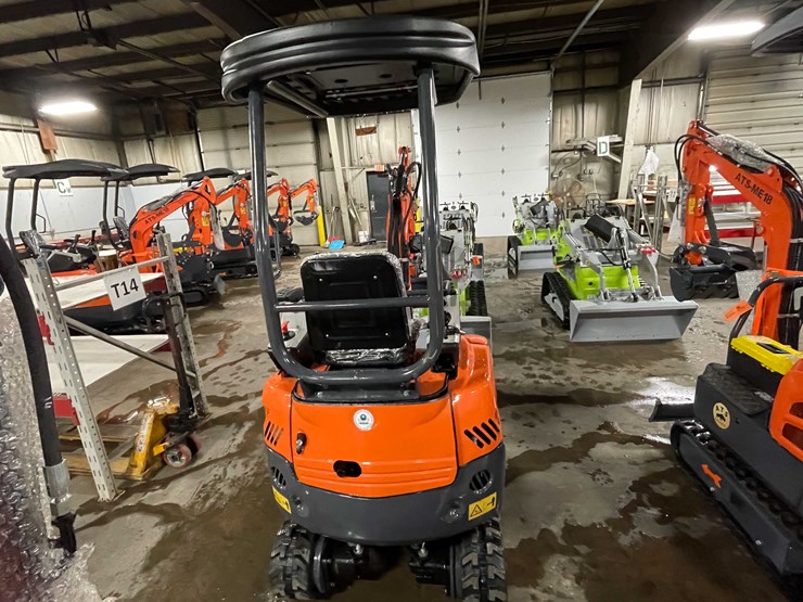 #2002-•-2025-unused-me18-mini-excavator-(o9)-image-5