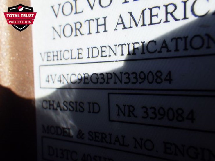 2023-volvo-vnl-760-image-23