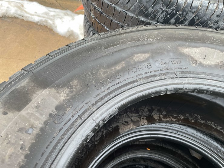 #2075-•-(4)-tires-(o3)-image-8