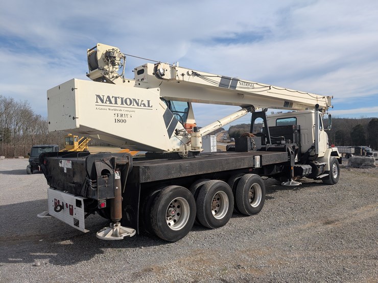 2001-national-1800-image-3