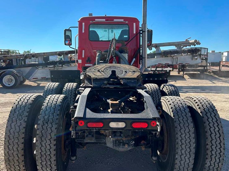 2020-mack-p164t-image-7