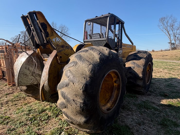 john-deere-640d-image-11