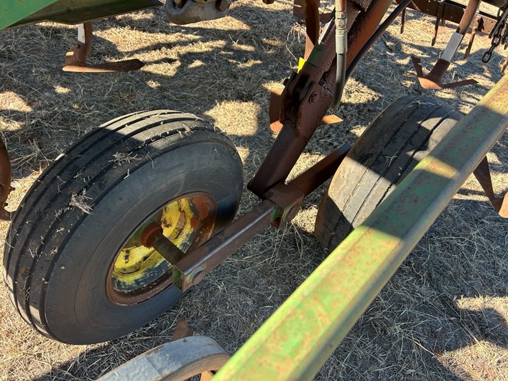 john-deere-610-image-10