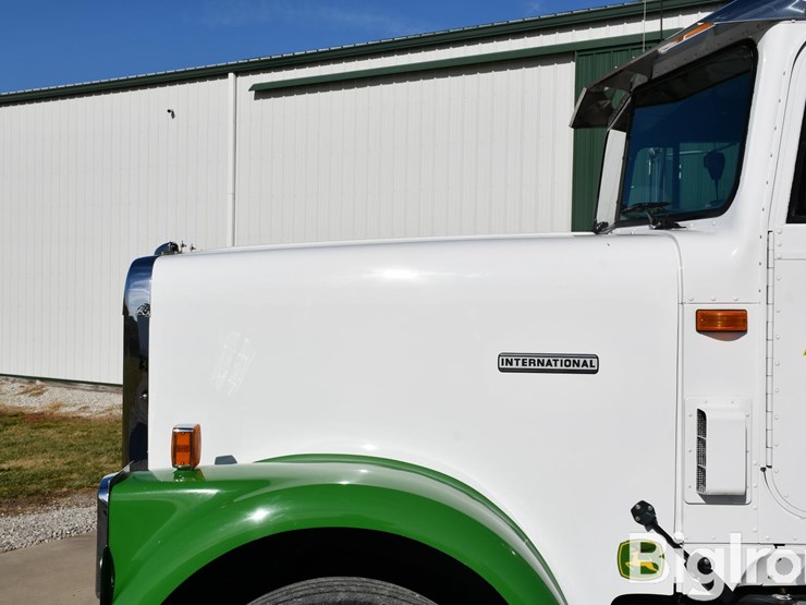 1999-international-9300-image-11