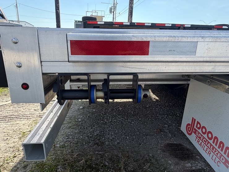 2024-doonan-titanium-image-11