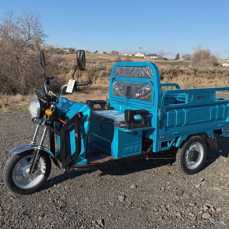 2025 IR IRET13 Electric Tricycle