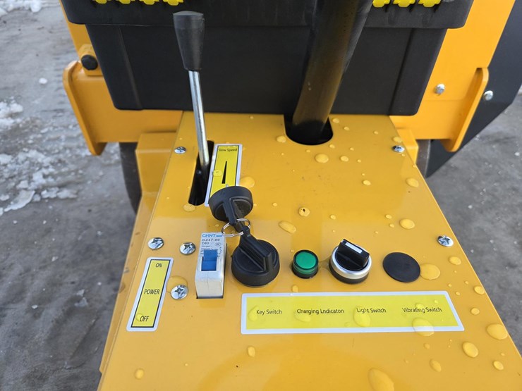 #2193-•-unused-future-ft850j-double-drum-roller-image-20