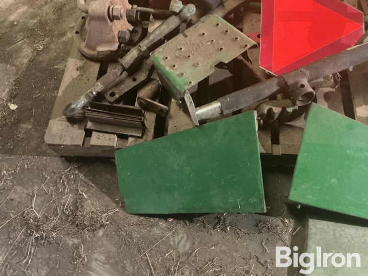 john-deere-10-image-10