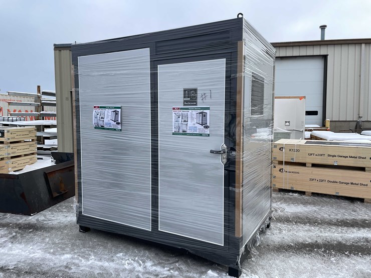 #4040-•-2025-unused-portable-restroom-(o12)-image-1