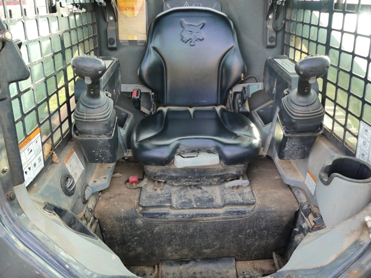 2018-bobcat-t650-image-13