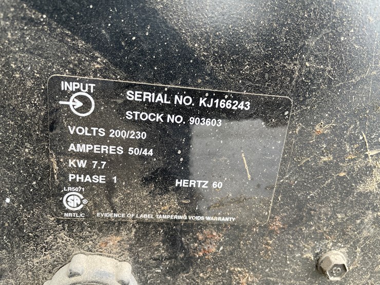 #1320-•-miller-millermatic-250x-wire-welder-image-6