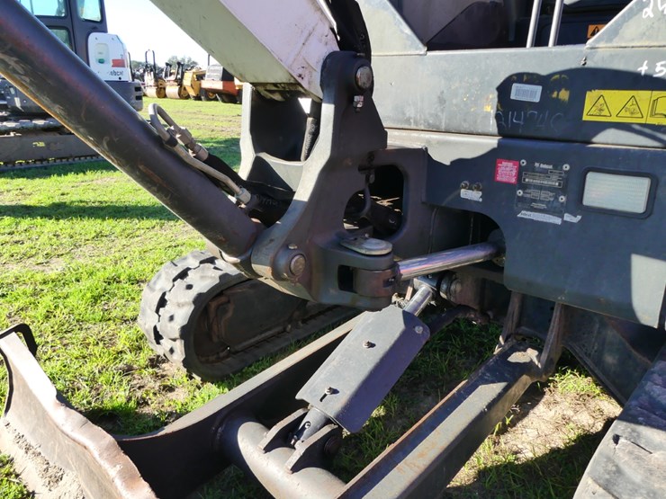 2020-bobcat-e35-image-8