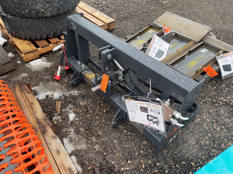 #1462-•-unused,-landhonor-skidsteer-3-point-hitch-adapter-image-1