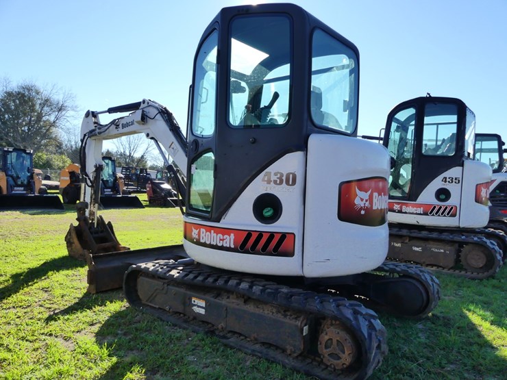 2009-bobcat-430-image-4