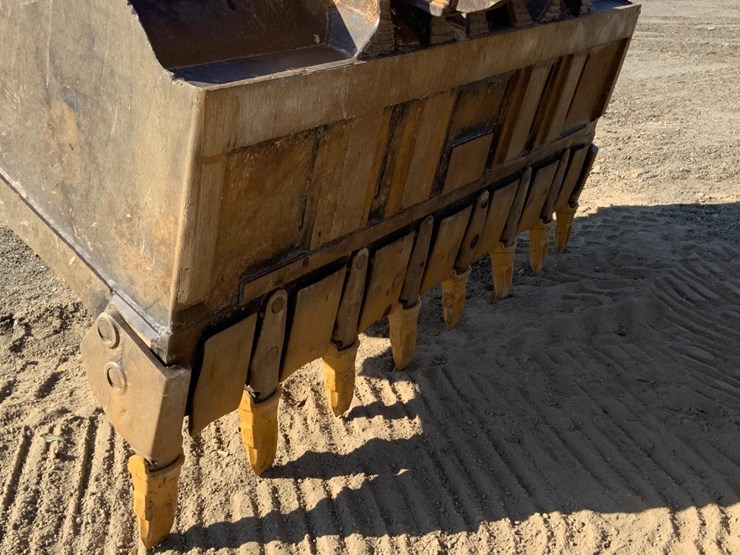 2005-caterpillar-963c-image-13