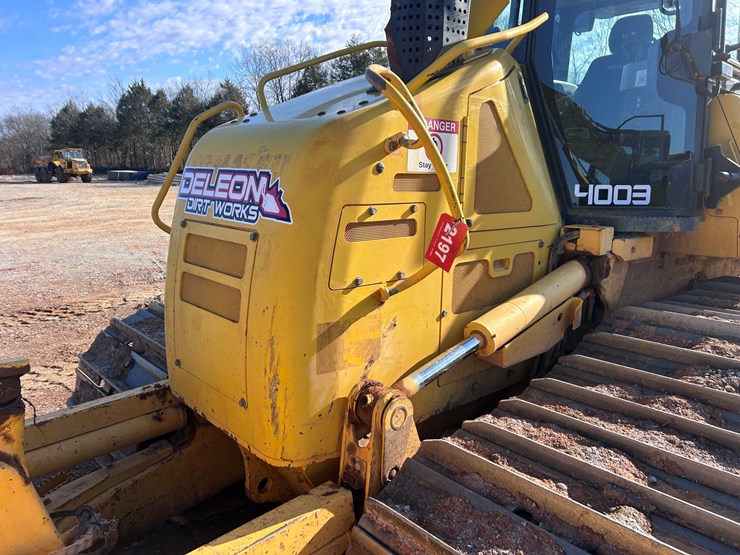 komatsu-d61pxi-24-image-9