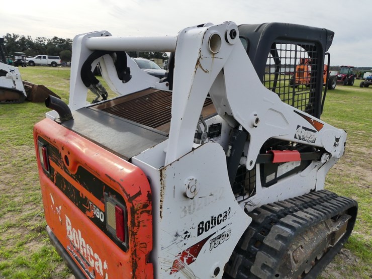 2018-bobcat-t590-image-7