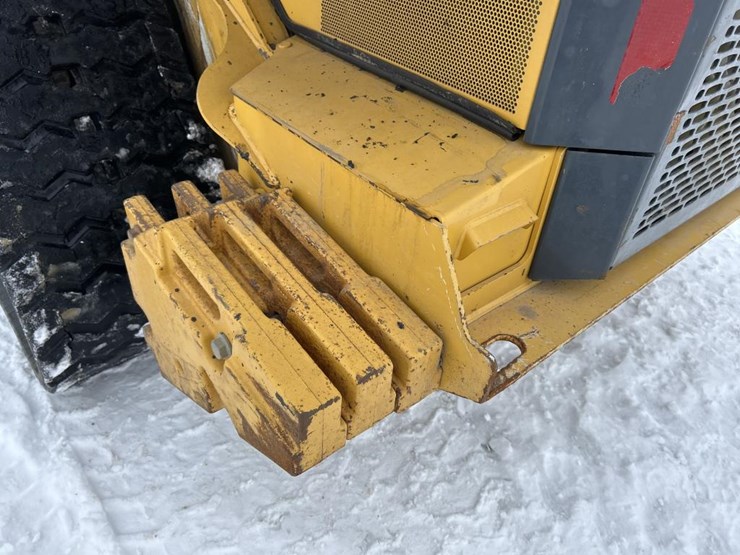 2019-deere-331g-image-58