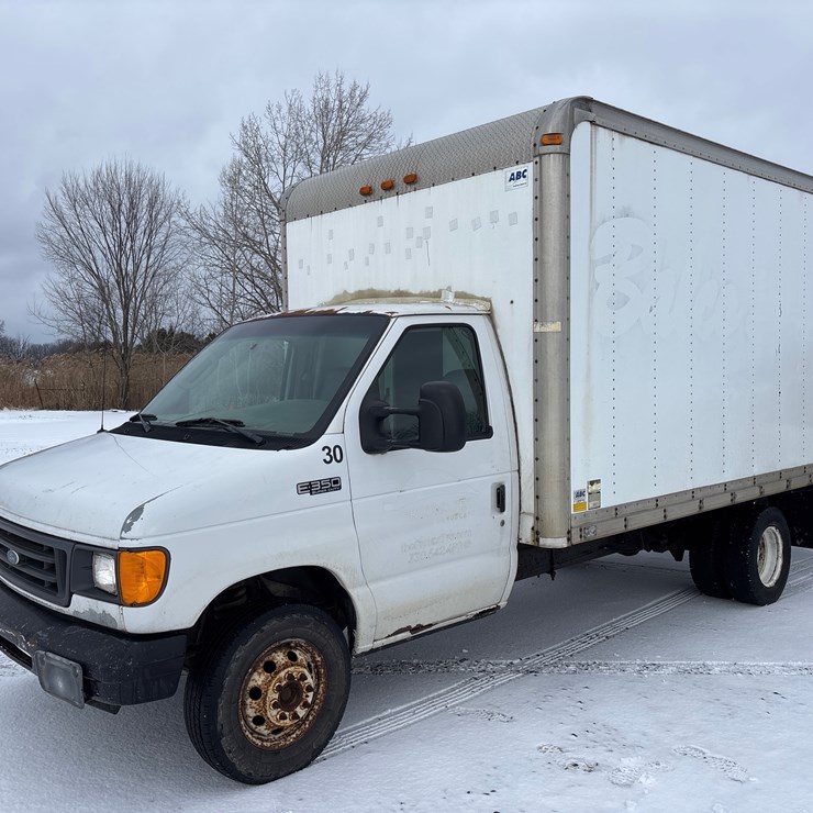 #1117 • 2005 Ford Econoline w/ 15' ABC Van Body
