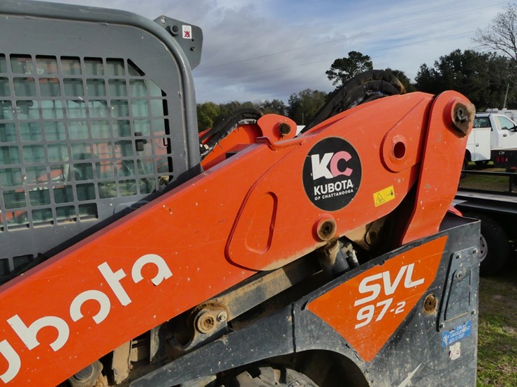 kubota-svl97-2-image-8