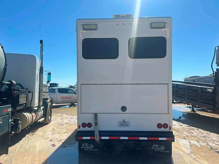 2012-brumley-manufacturing-data-van-trailer-image-4