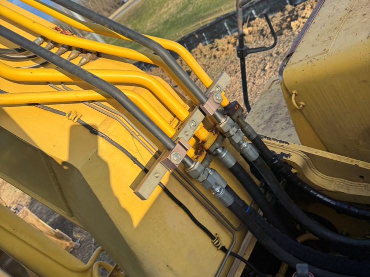 komatsu-pc270-lc-8-image-71