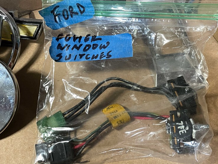 #2080-•-misc.-auto-parts-(prld)-image-8