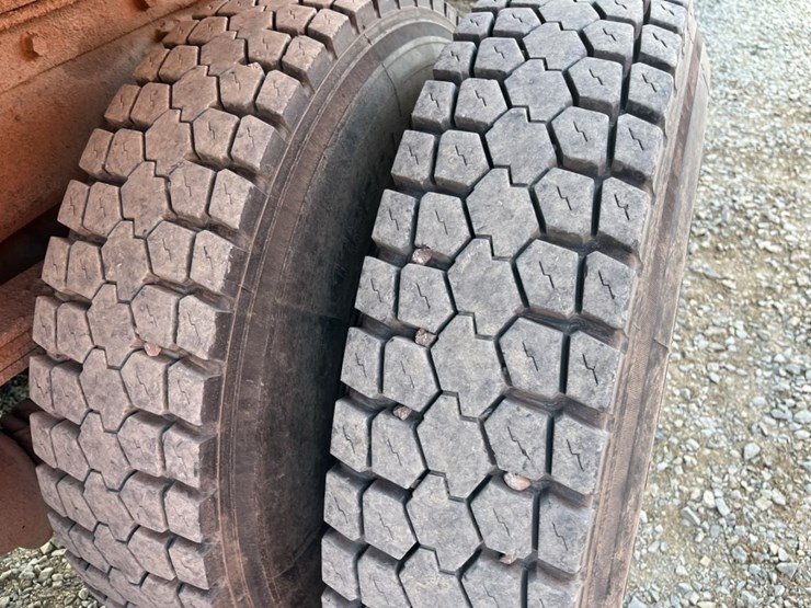 #2201-•-1988-freightliner-mb80-tandem-axle-dump-truck-image-72