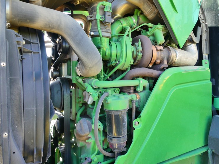 2016-john-deere-6110m-image-10