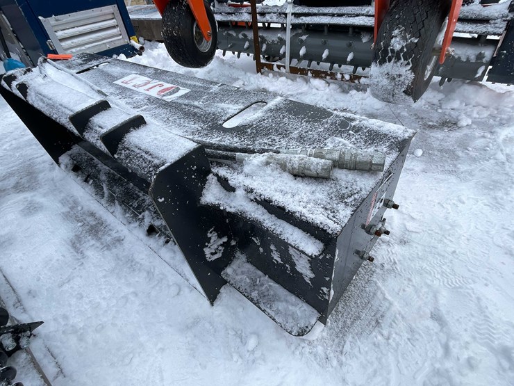 #4068-•-unused-jct-72"-skid-steer-rototiller-(o11)-image-4