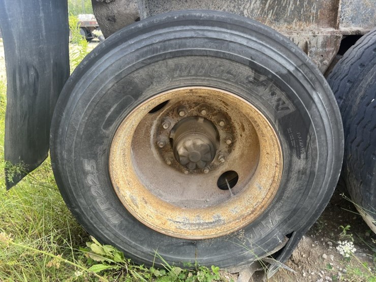 1996-fruehauf-train-image-64