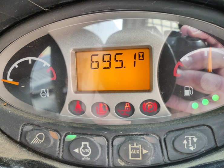 2018-bobcat-t770-image-18