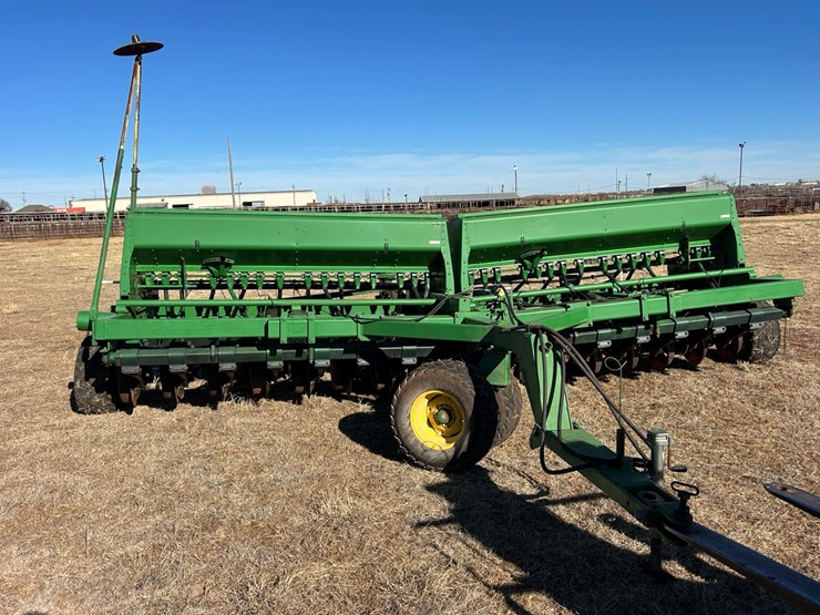 john-deere-750-image-7