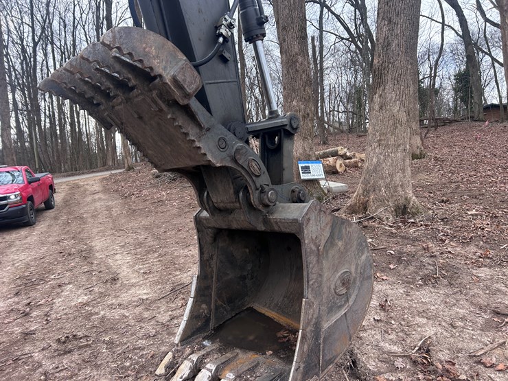 2022-volvo-ec220el-image-39