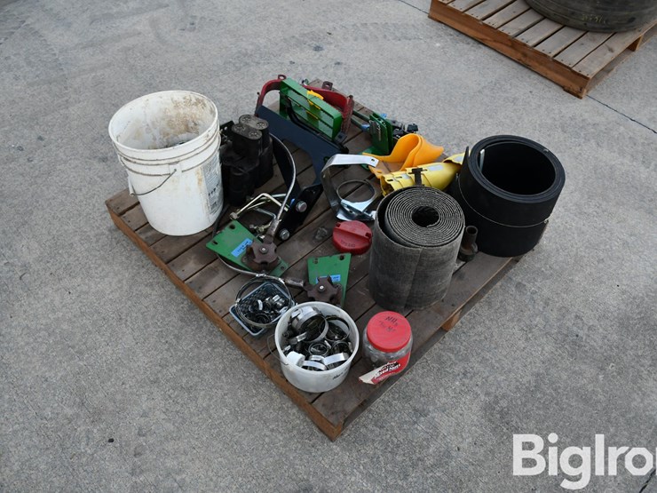 pallet-of-farm-support-image-7