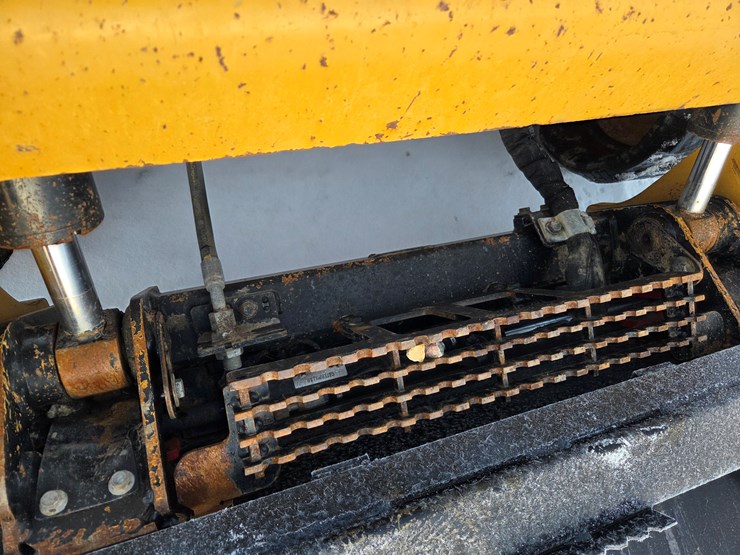 caterpillar-299d3-image-13