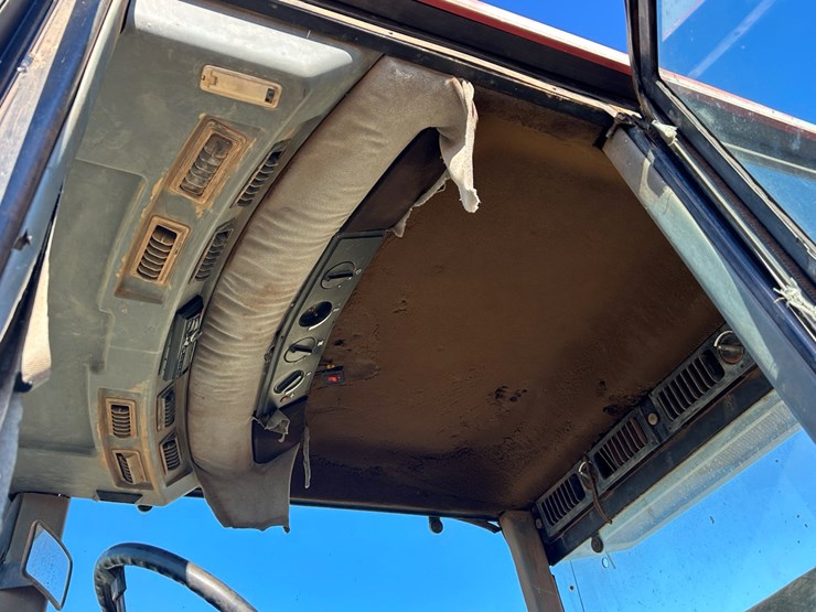 case-ih-7110-image-25