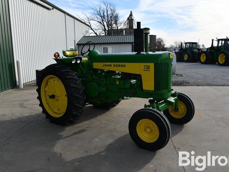 1959-john-deere-730-image-3