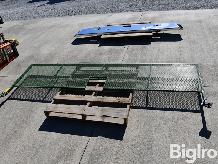 9'x2'-screen-image-8