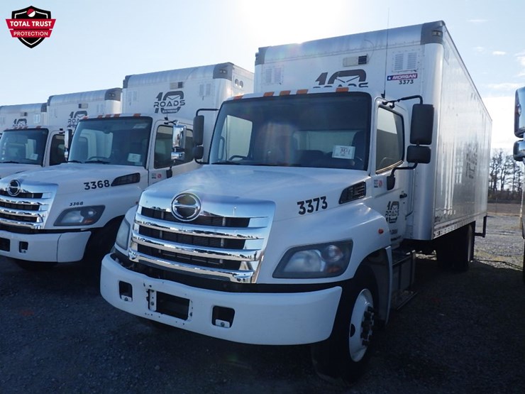 2020-hino-268a-image-1