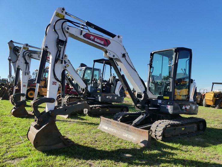 2021-bobcat-e42-image-2