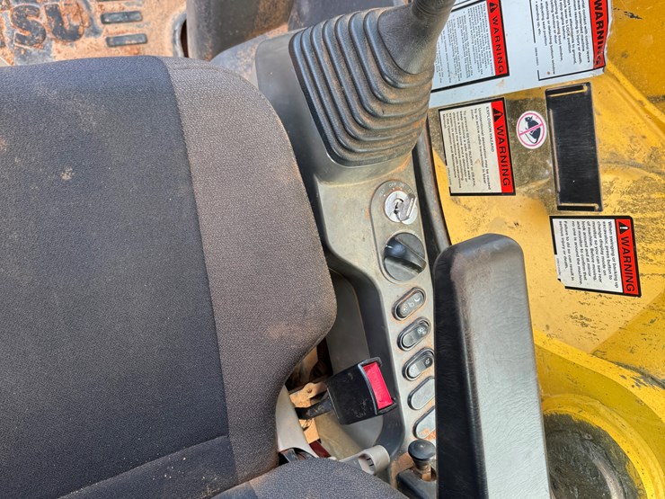 komatsu-pc490-lc-11-image-42