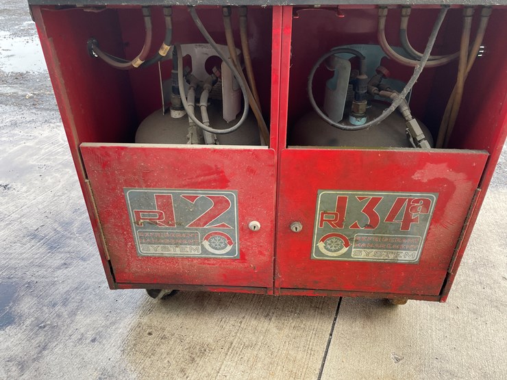 #1321-•-white-refrigerant-recovery/-management-system-image-3