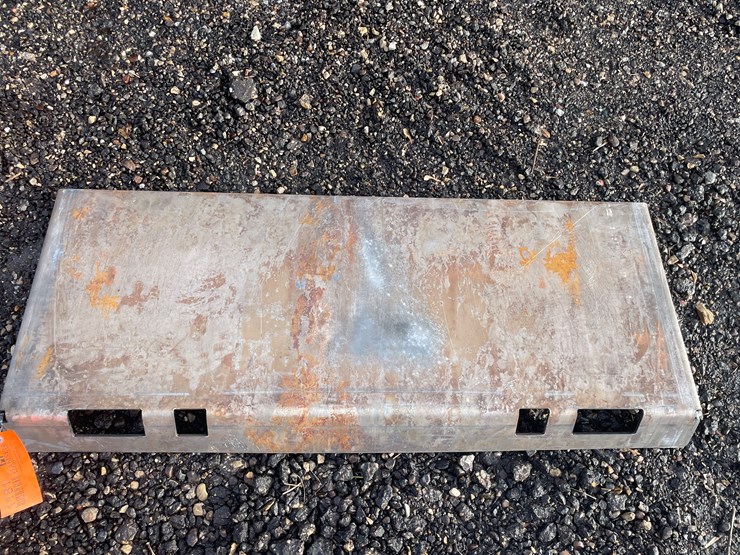 #1180-•-unused,-skidsteer-weldable-quick-attach-plate-image-4