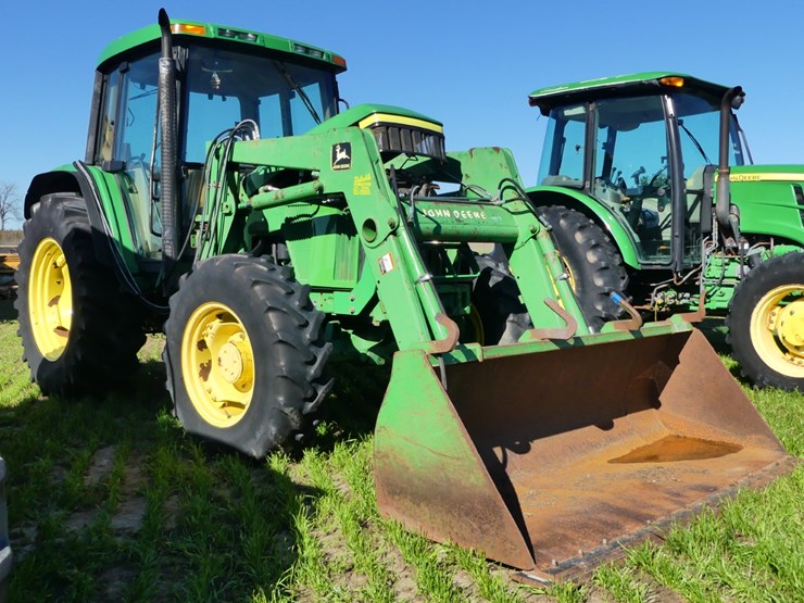 2001-john-deere-6210-image-1