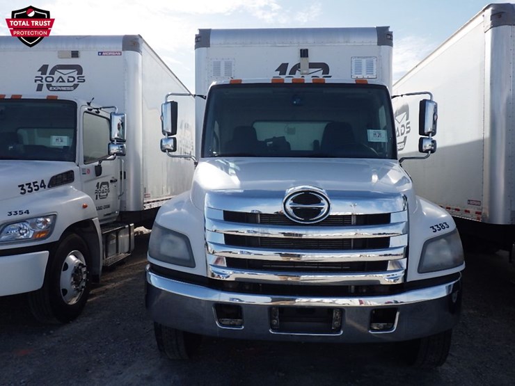 2020-hino-268a-image-2